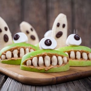 manzana con dientes de mantequilla